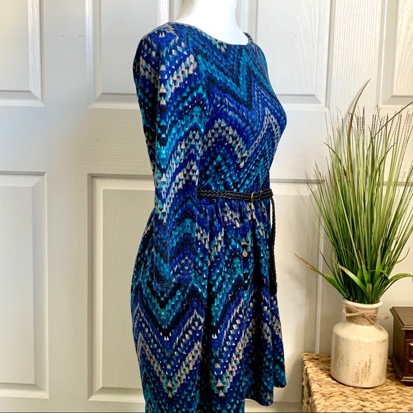 ‼️CLEARANCE‼️Now $7! Printed Blue Dress - Picture 2 of 4